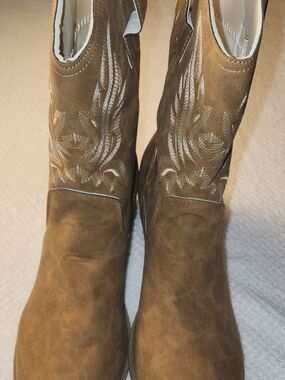 Unbranded Women's Suede Cowboy Boots Size 11